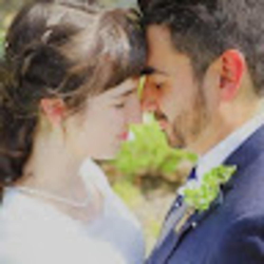 Meet your Posher, Kayla b.